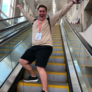 Meet your Posher, Dominic